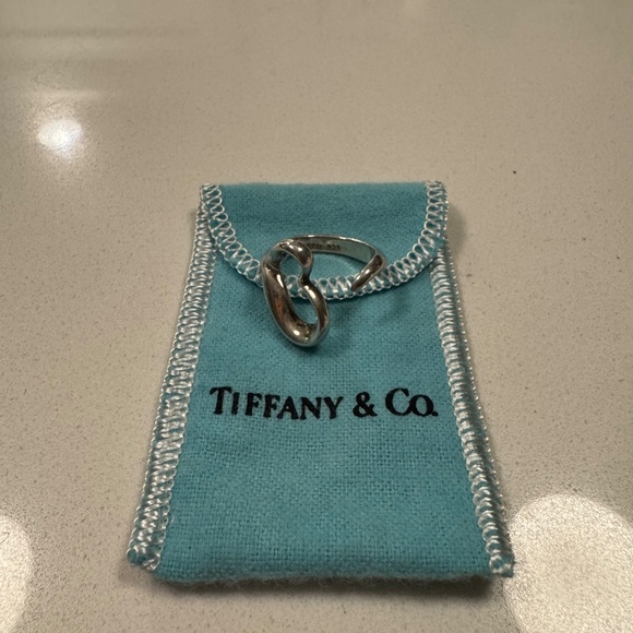 Tiffany & Co. Elsa Peretti Open Heart Ring size 7 - Picture 2 of 4